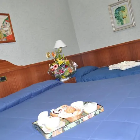 فندق Fiorenza ساليرنو