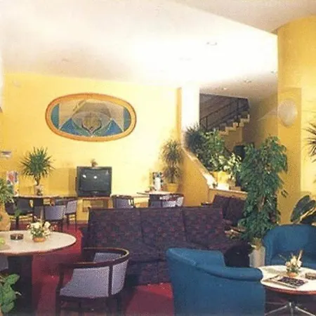 Fiorenza מלון 3*